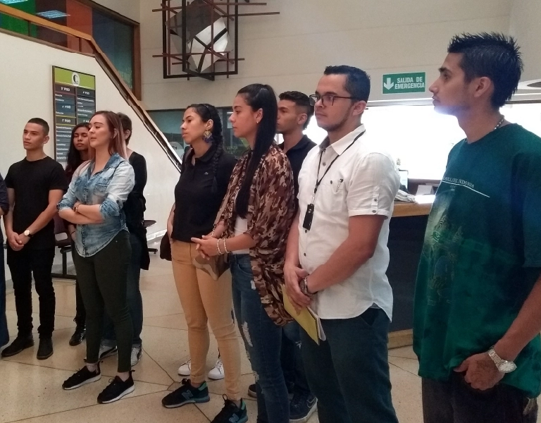 Asesoria_Mesa de trabajo 1 copia 5